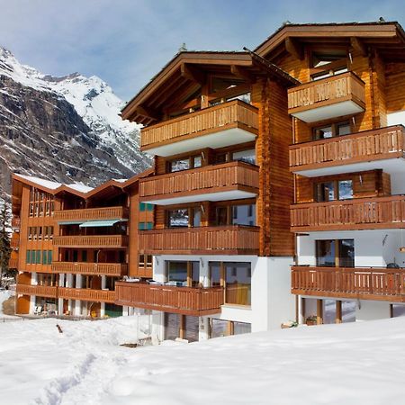 Chez Nous Zermattアパートメント エクステリア 写真