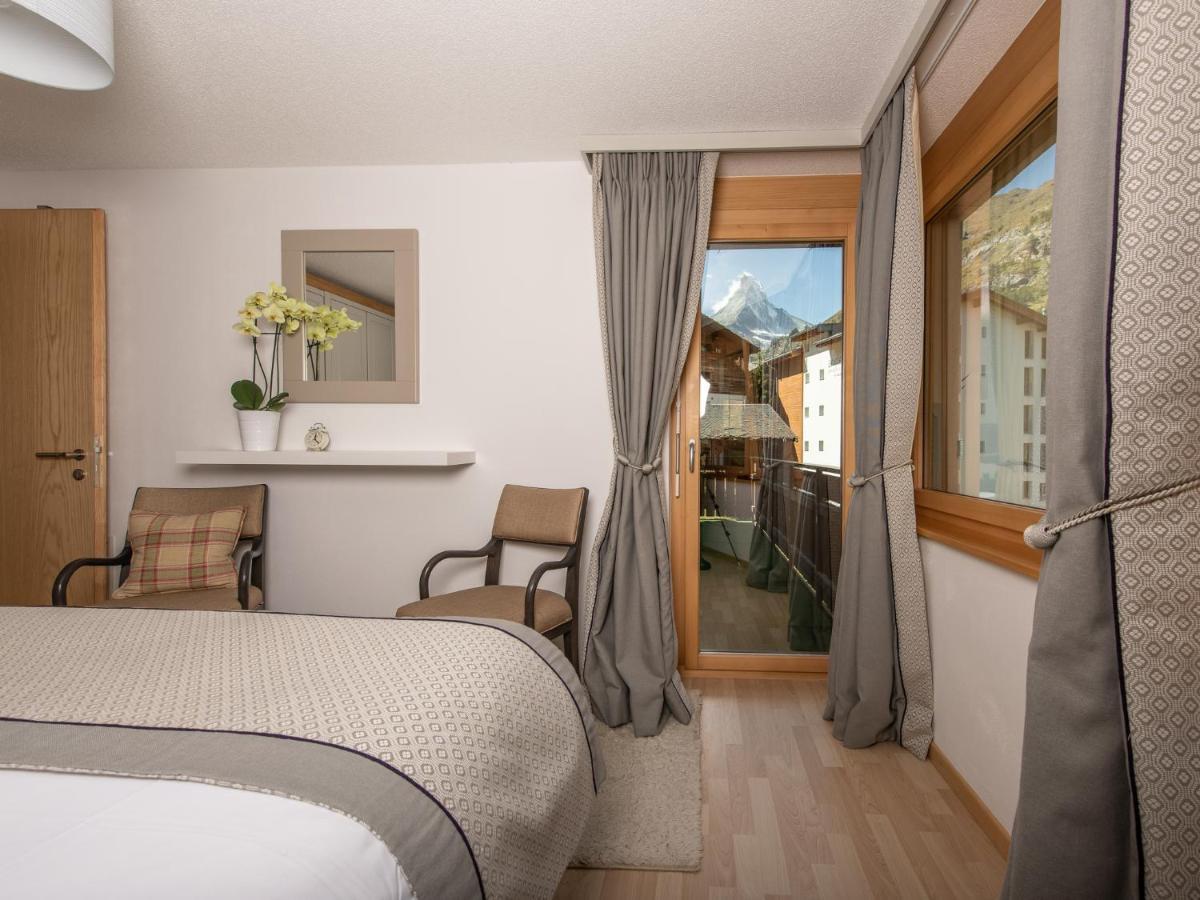 Chez Nous Zermattアパートメント エクステリア 写真